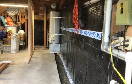 Wall basement waterpoofing